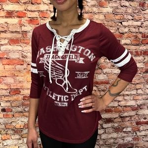 Arizona novelty 3 quarter sleeve tee w/laced up v-neck